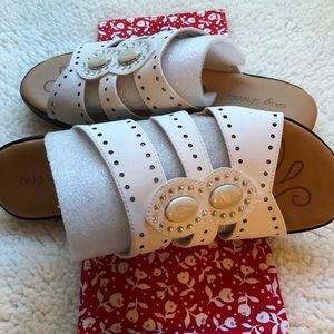 Easy Street Sandals 10M